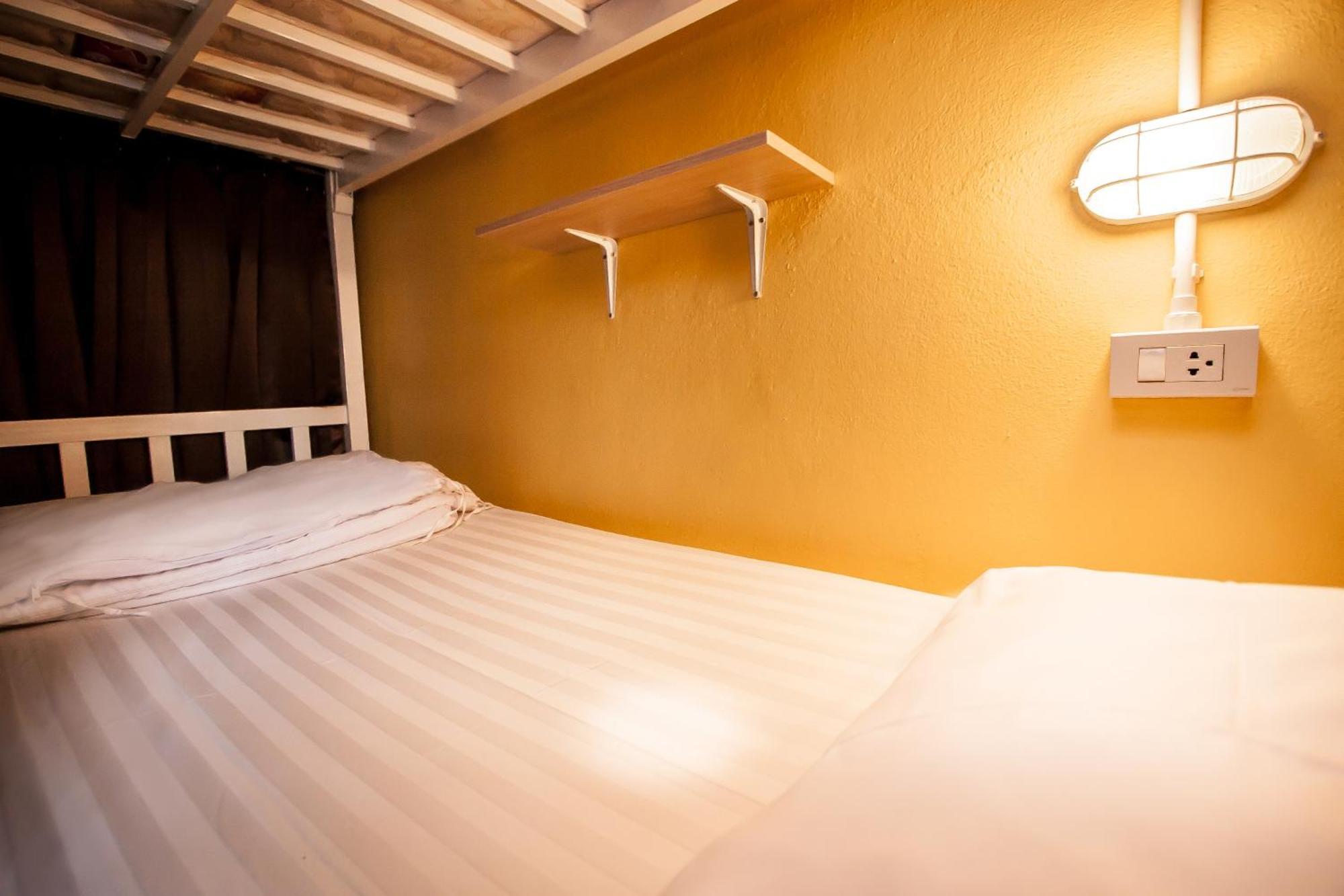 Thai Thai Hostel Чиангмай Экстерьер фото