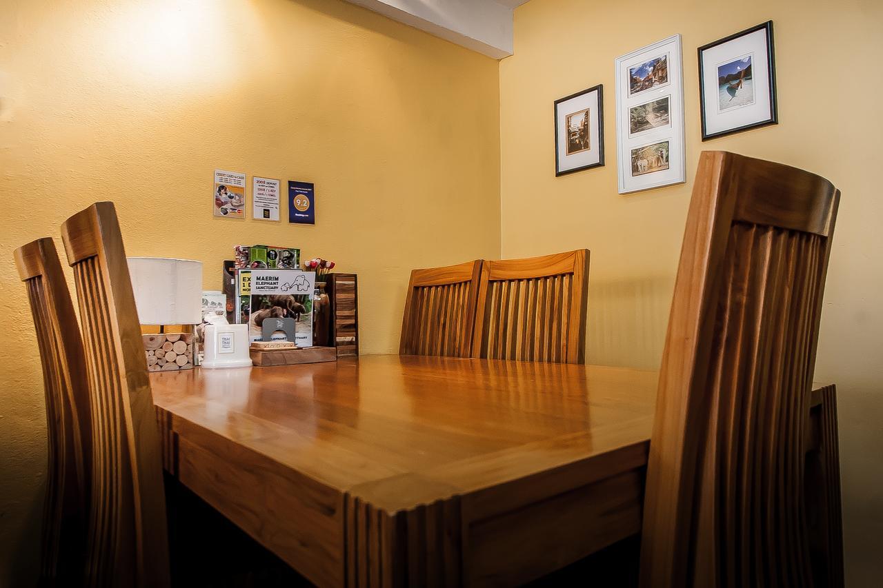 Thai Thai Hostel Чиангмай Экстерьер фото