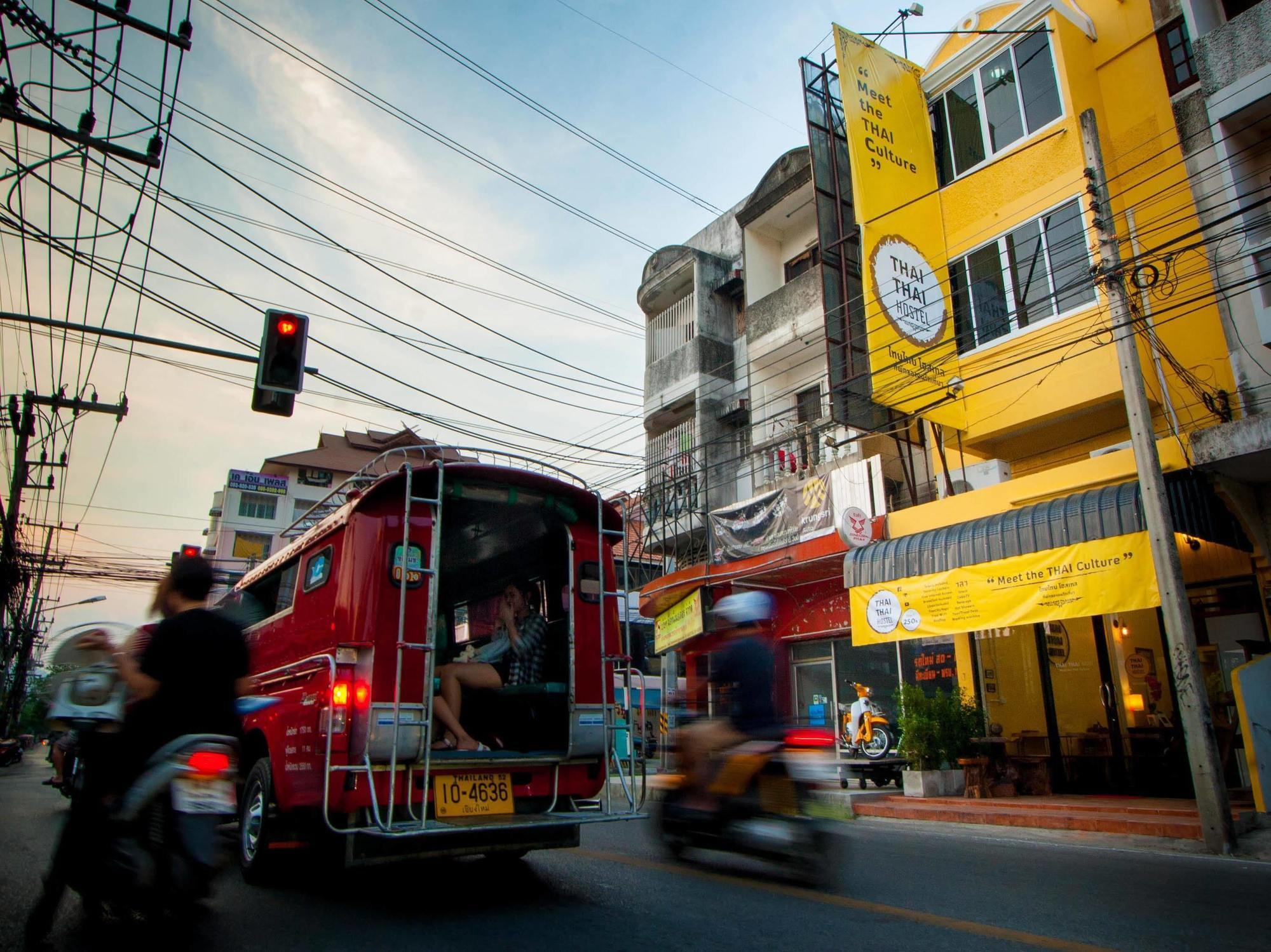 Thai Thai Hostel Чиангмай Экстерьер фото